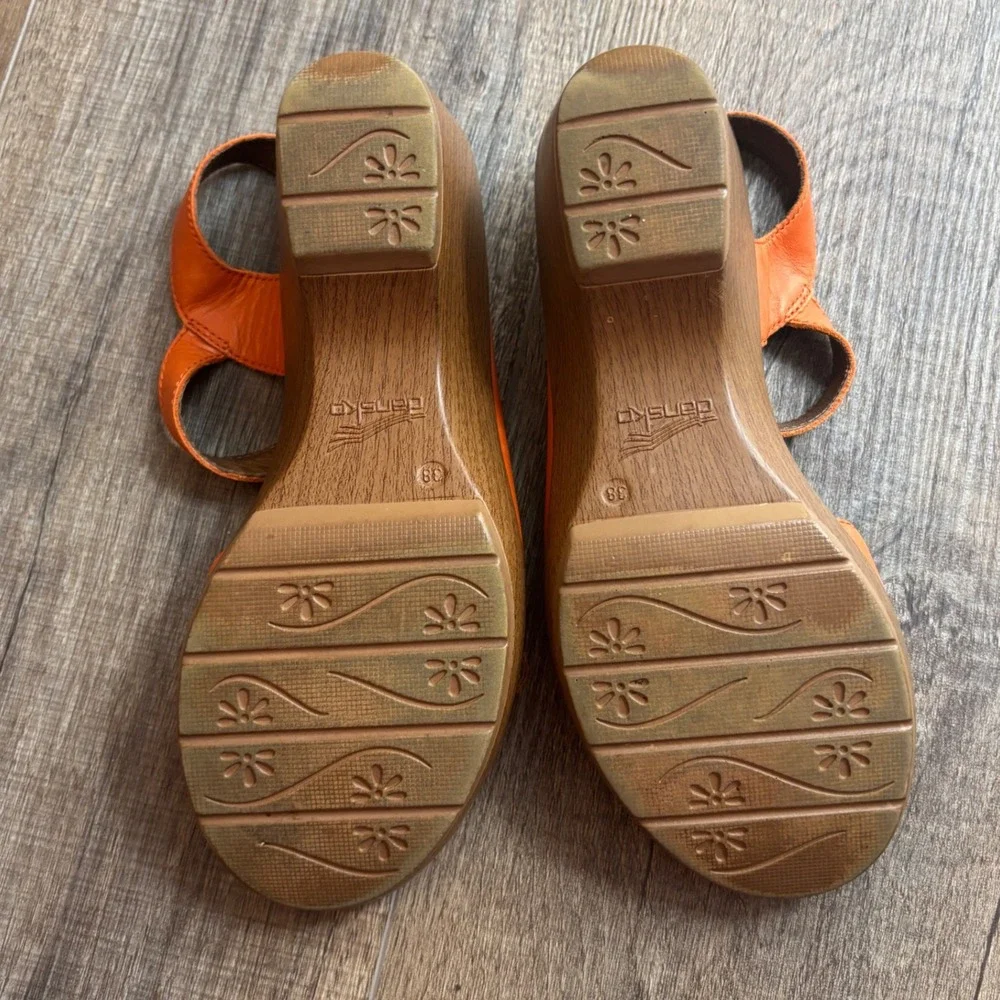 Dansko Orange Leather Wedge Sandals Slingback Buckle Platform Heels Womens 38